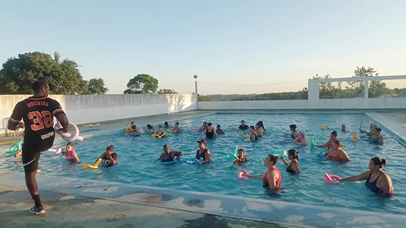 1º Festival de Natação e Hidroginástica do Projeto Shark promove integração e lazer em Cariacica